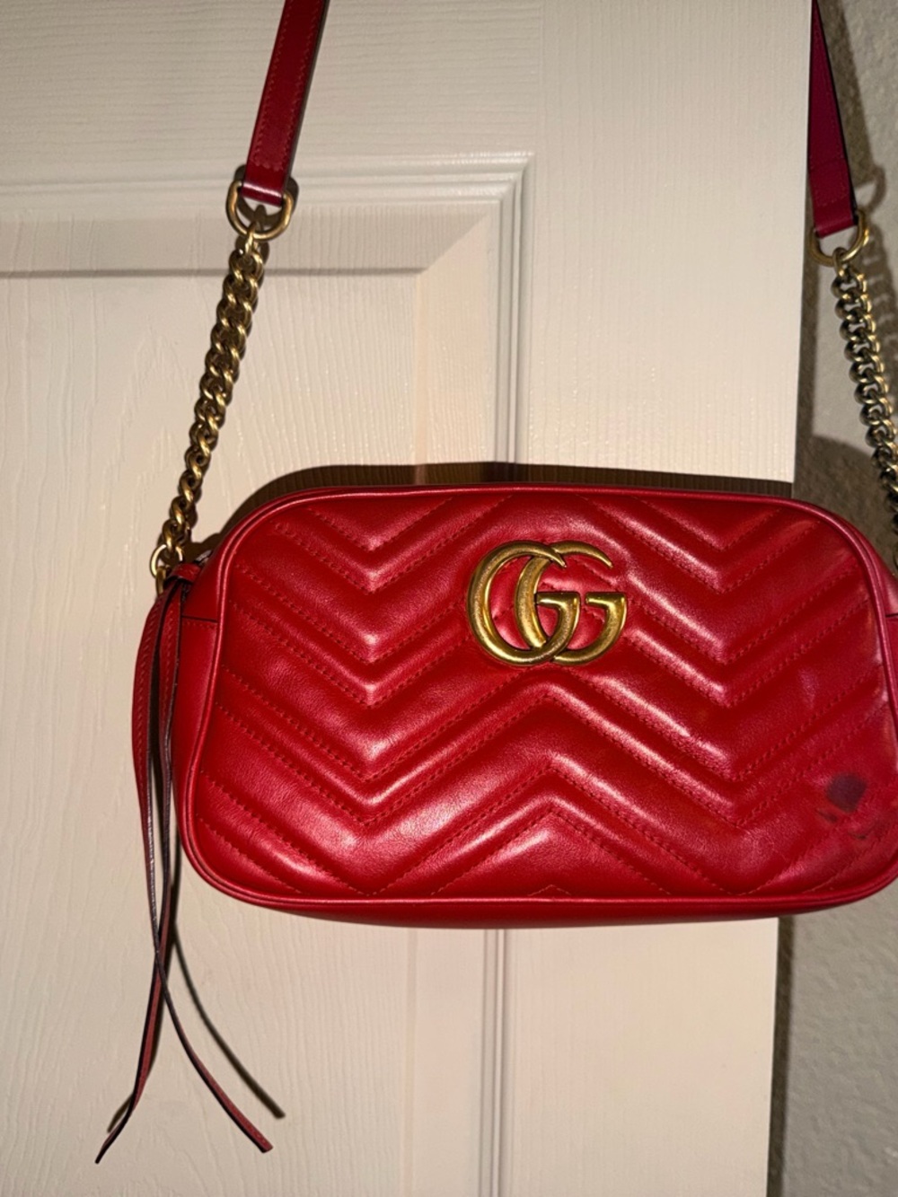 Gucci Red Chevron GG Marmont Crossbody Bag with Gold Hardware